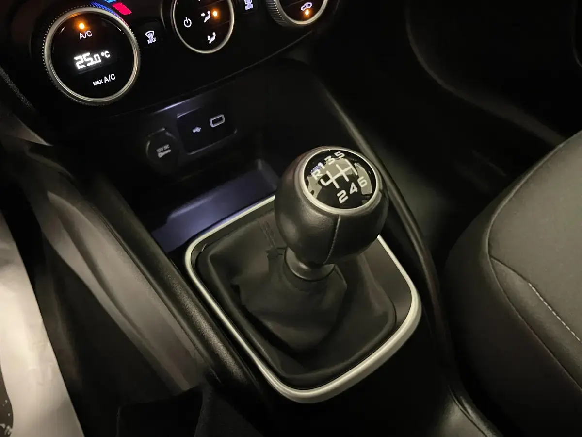 Occasion Fiat Tipo S 131 ch (96 kW) 2023 Bleue Berline