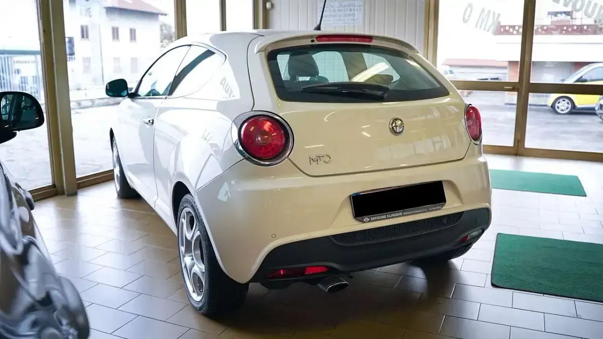 Usata Alfa Romeo MiTo 135 CV (99 kW) 2010 Bianco Utilitaria