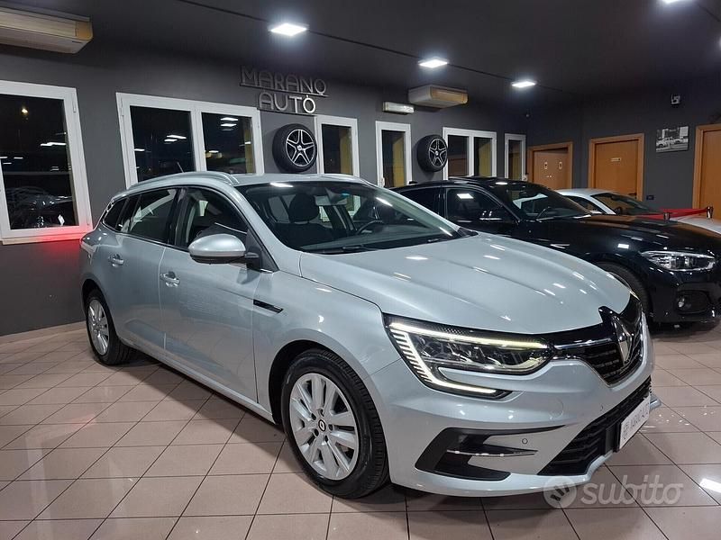Usata Renault Mégane GrandTour 116 CV (85 kW) 2022 Grigio Station wagon