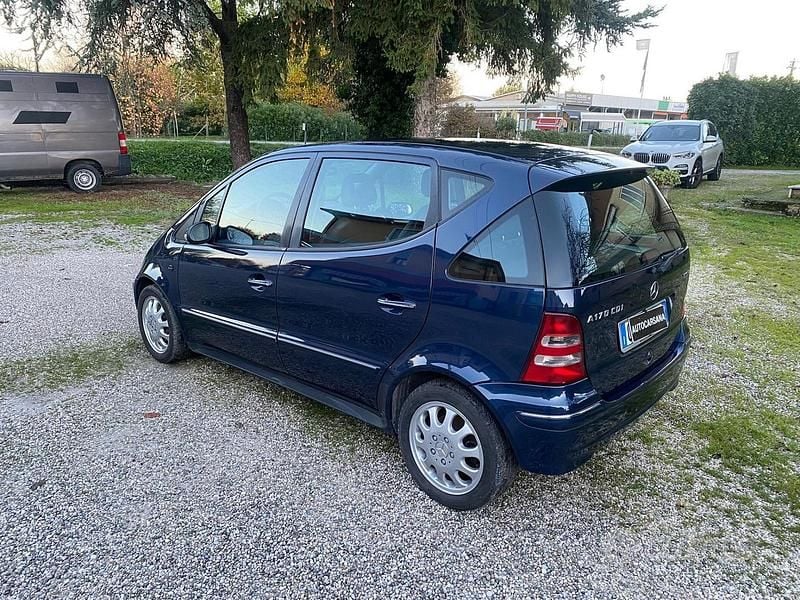 Usata Mercedes A170 95 CV (69 kW) 2004 Blu Berlina