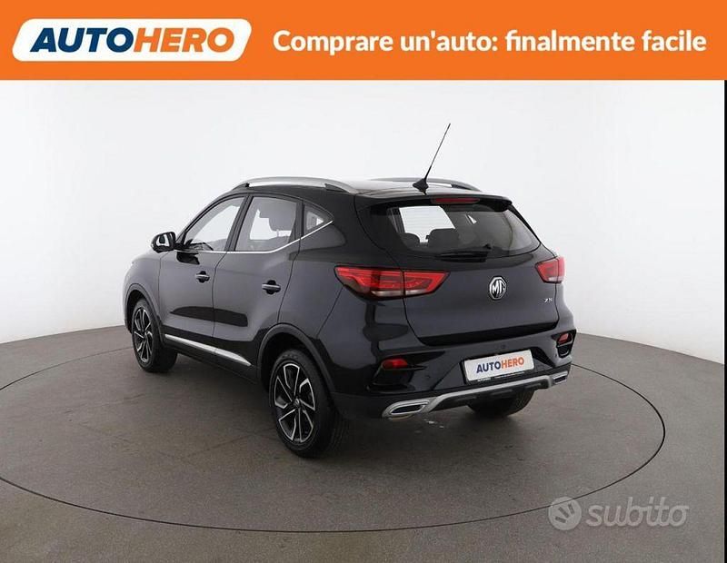 Usata MG ZS Luxury 116 CV (85 kW) 2025 Nero SUV
