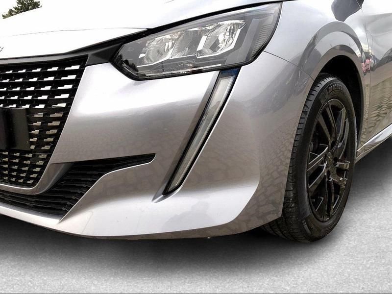 Usata Peugeot 208 Allure 101 CV (74 kW) 2022 Other Utilitaria