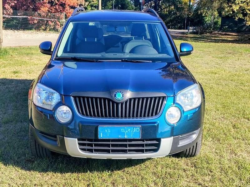 Usata Skoda Yeti Ambition 110 CV (80 kW) 2012 Blu/azzurro SUV