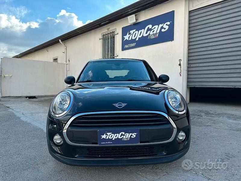 Usata Mini Cooper 95 CV (69 kW) 2019 Nero Utilitaria