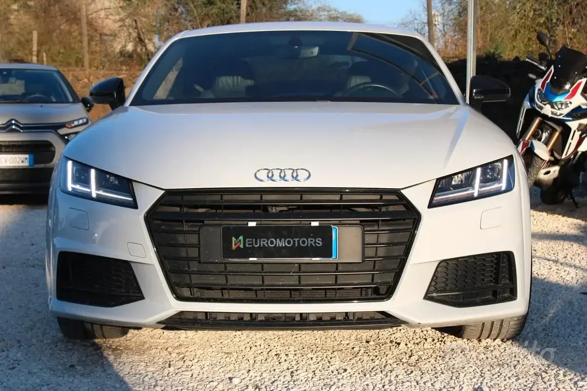 Usata Audi TT 180 CV (132 kW) 2018 Bianco Coupé