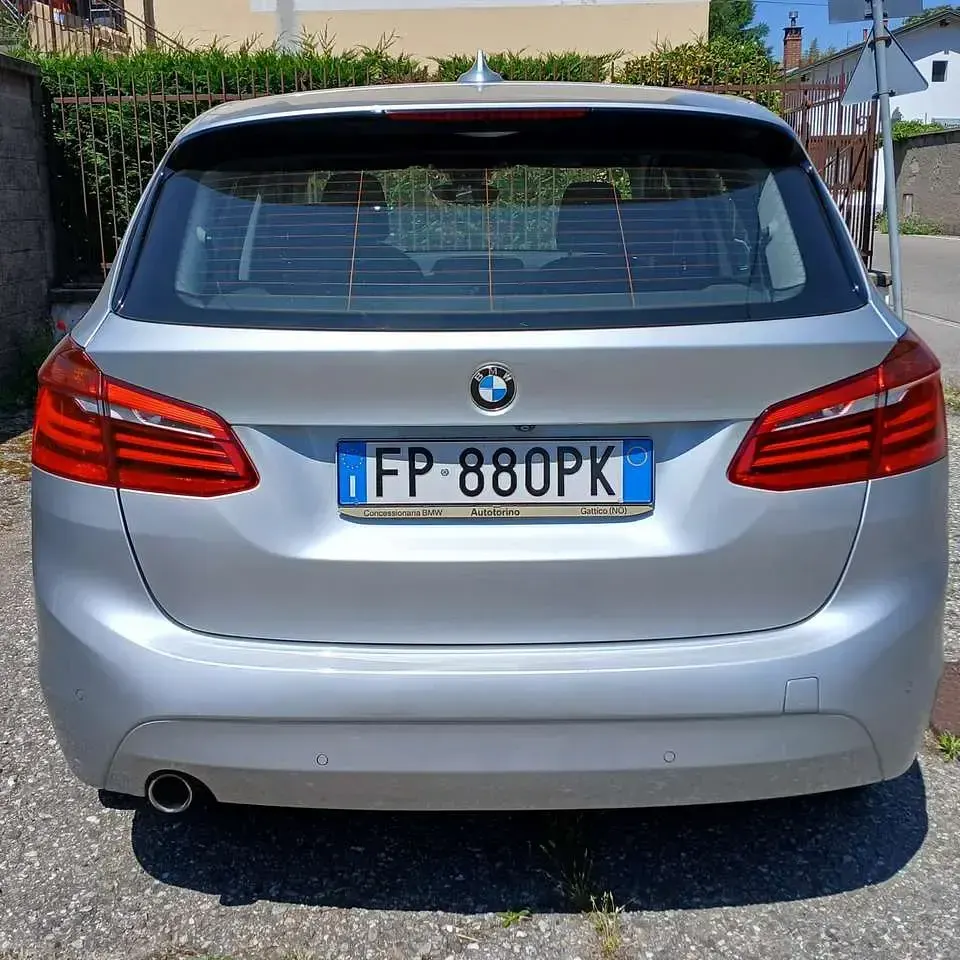 Usata BMW 216 Active Tourer Advantage 116 CV (85 kW) 2018 Argento Monovolume