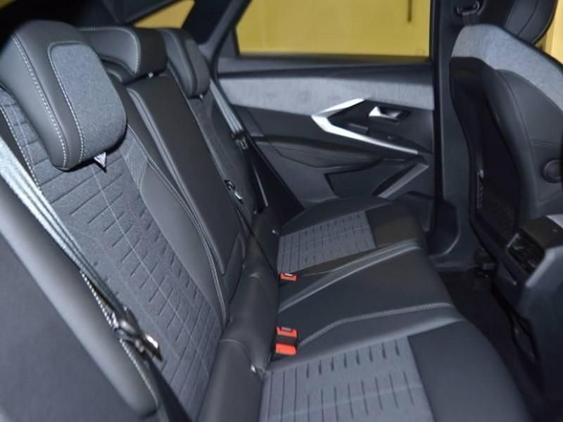 Nuova Peugeot 3008 GT 145 CV (106 kW) 2025 Grigio Coupé