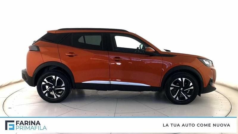 Używany Peugeot 2008 Allure 131 KM (96 kW) 2021 Pomarańczowy SUV