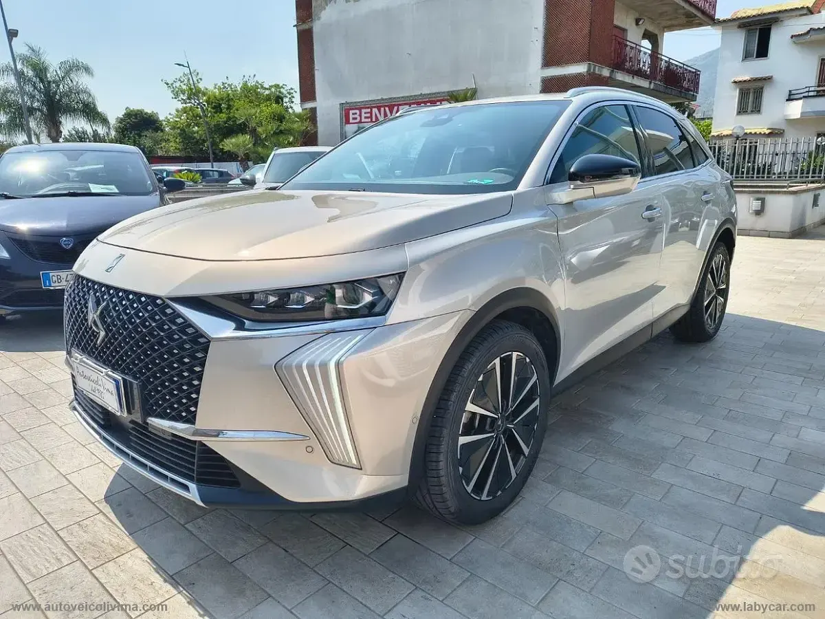 Usata DS Automobiles DS7 Crossback Opera 131 CV (96 kW) 2024 Grigio SUV