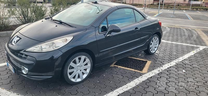 Usata Peugeot 207 CC 2008 Nero Cabrio