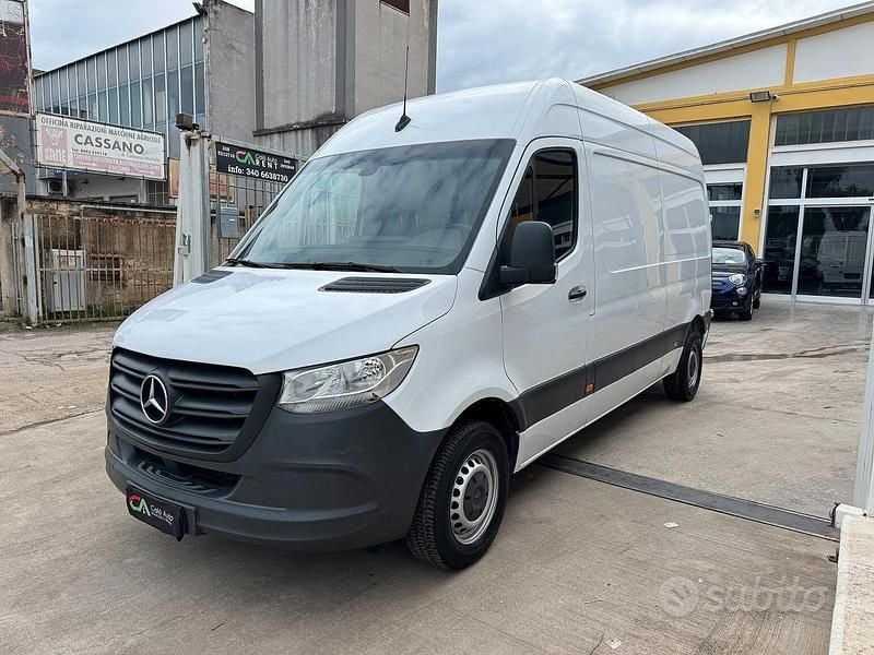 Bianco Usata 2018 Mercedes Sprinter Furgone | 15.300 € (Cara) - Immagine 1/4