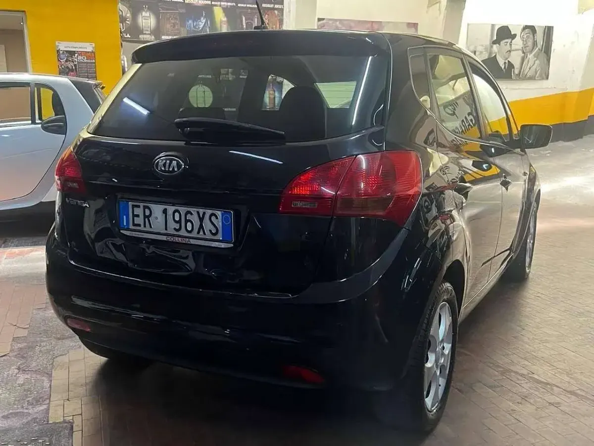 Usata Kia Venga Active 90 CV (66 kW) 2013 Other Utilitaria