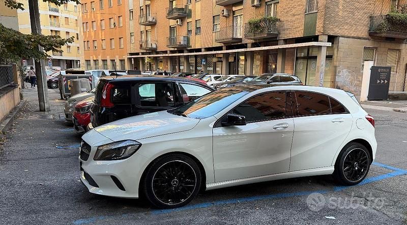 Bianco Usata 2016 Mercedes A200 Edition Berlina | 16.900 € (Cara) - Immagine 1/4