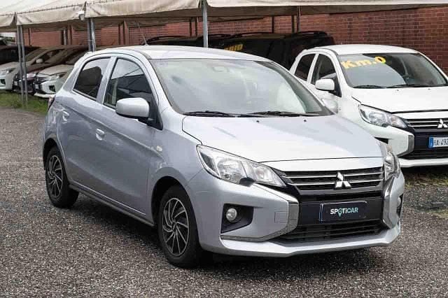 Usata Mitsubishi Space Star Intense 71 CV (52 kW) 2023 Grigio Berlina