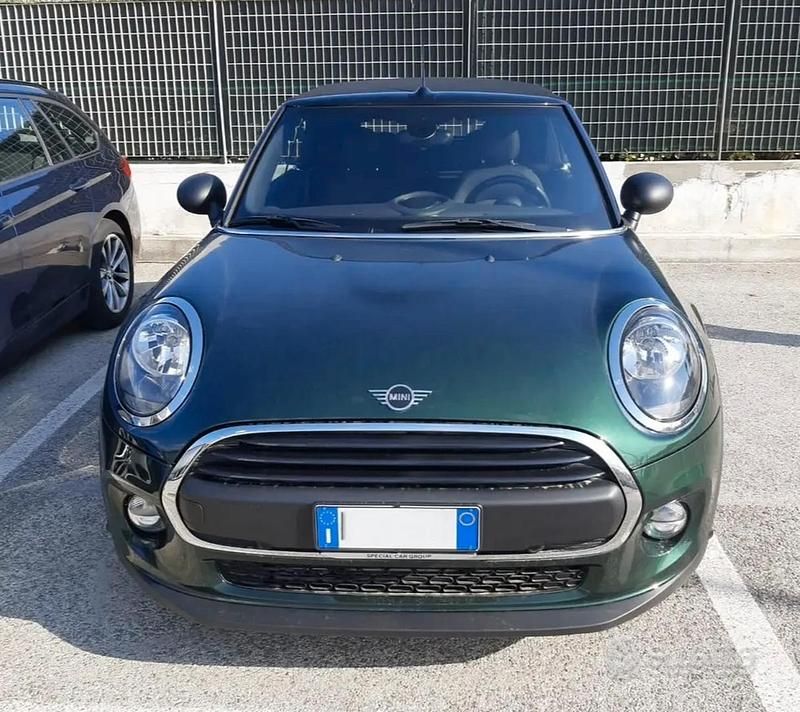 Usata Mini Cooper 116 CV (85 kW) 2018 Verde Utilitaria