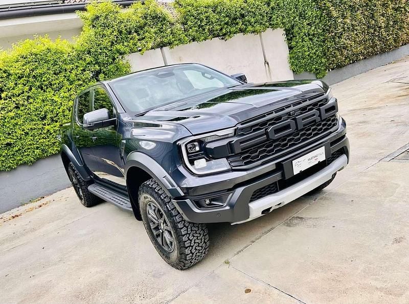 Nuova Ford Ranger Raptor 292 CV (214 kW) 2025 Meteor grey Pick-up