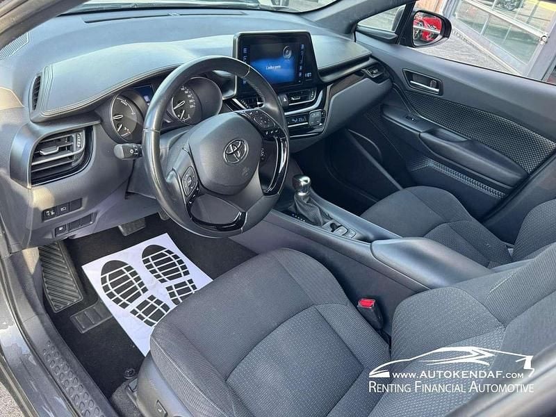 Second-hand Toyota C-HR Business Edition 98 CP (72 kW) 2019 Gri SUV