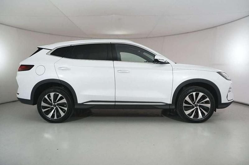 Nuova BYD Seal U Design 98 CV (72 kW) 2025 Bianco SUV