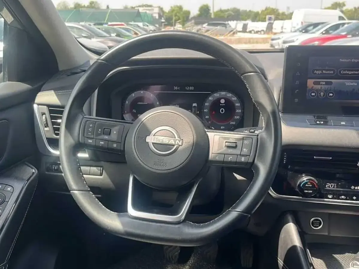 Usata Nissan Qashqai N-Connecta 140 CV (102 kW) 2023 Grigio selenium SUV