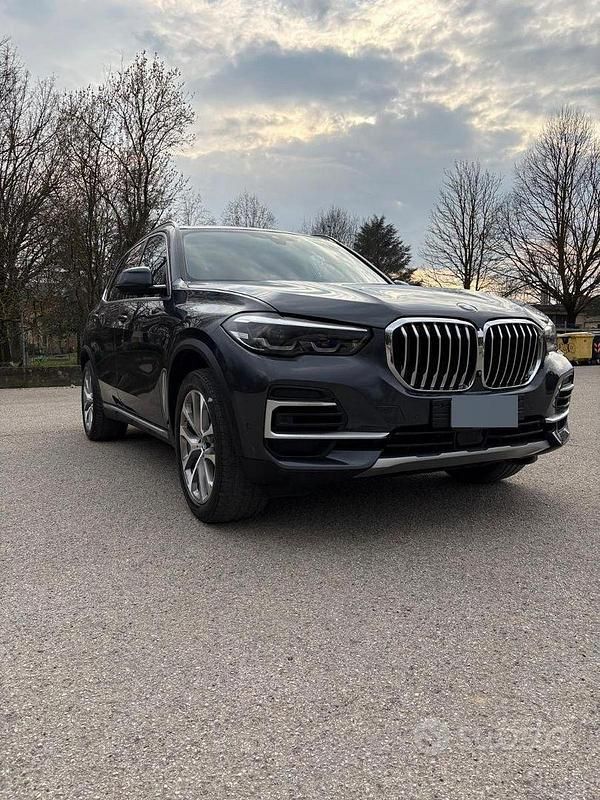 Usata BMW X5 xLine 231 CV (169 kW) 2022 Blu SUV