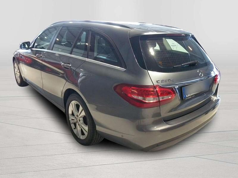 Usata Mercedes C220 Business 170 CV (125 kW) 2018 Grigio Berlina