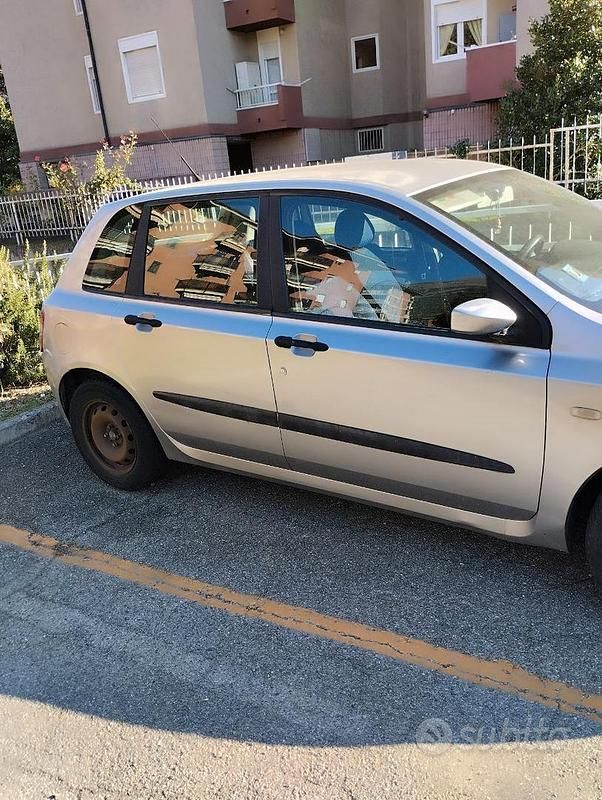 Usata Fiat Stilo 2002 Grigio Berlina