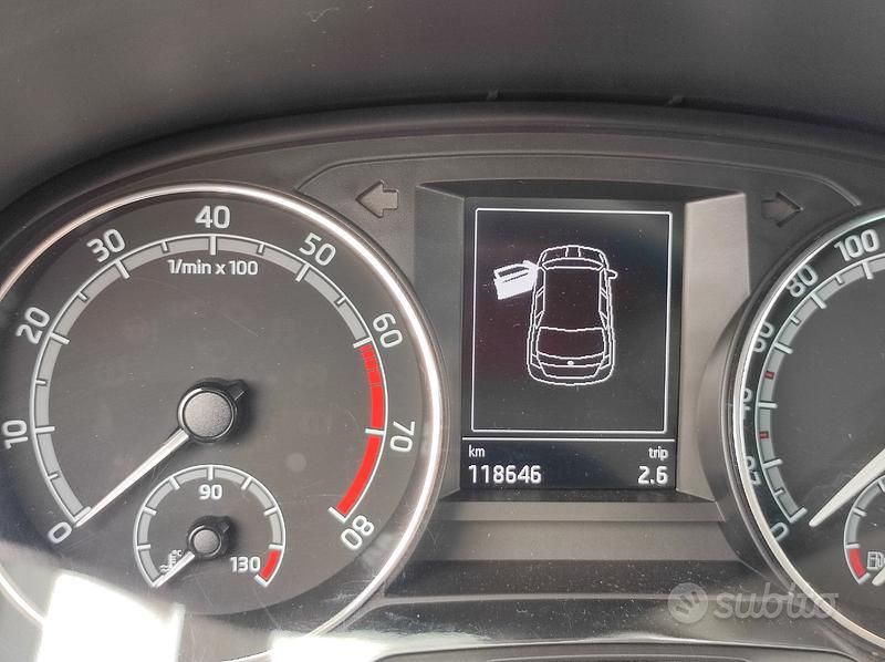 Usata Skoda Fabia 75 CV (55 kW) 2019 Marrone Utilitaria