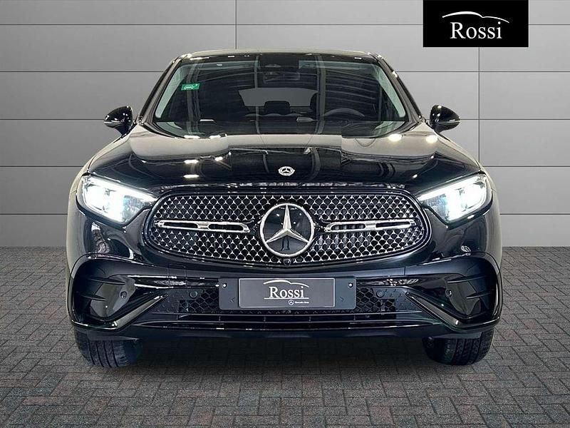 Nuova Mercedes GLC300 197 CV (144 kW) 2026 Nero Coupé