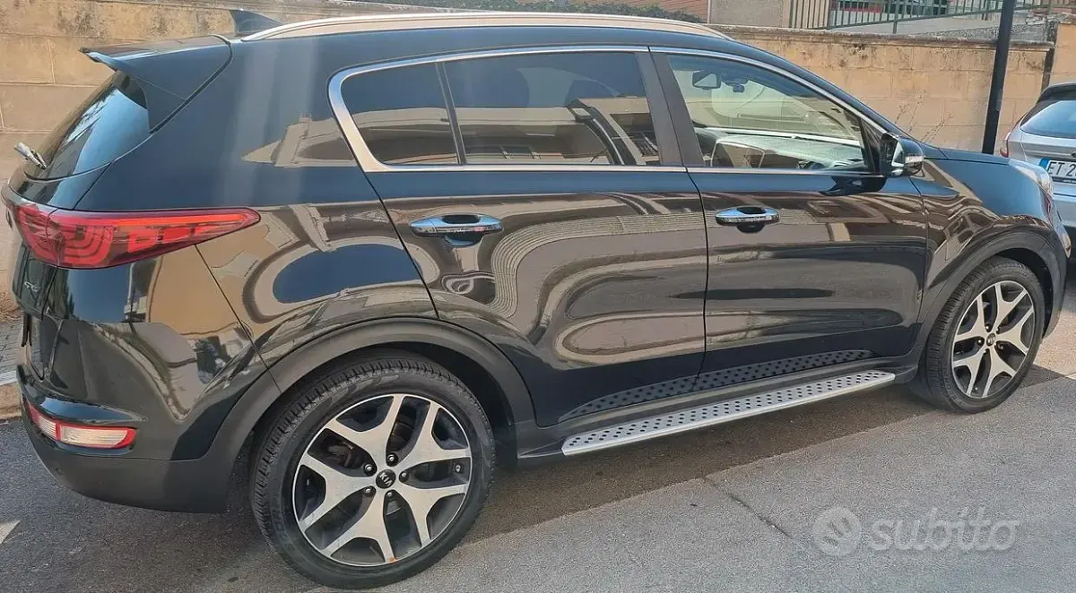 Usata Kia Sportage GT-Line 141 CV (103 kW) 2017 Nero SUV
