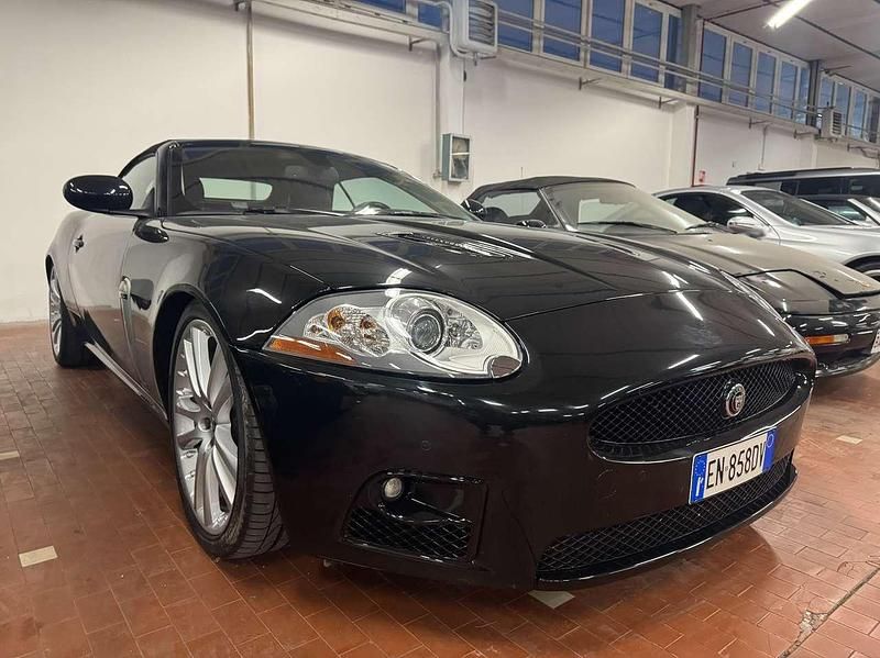 Usata Jaguar XK R 258 CV (189 kW) 2009 Nero Cabrio