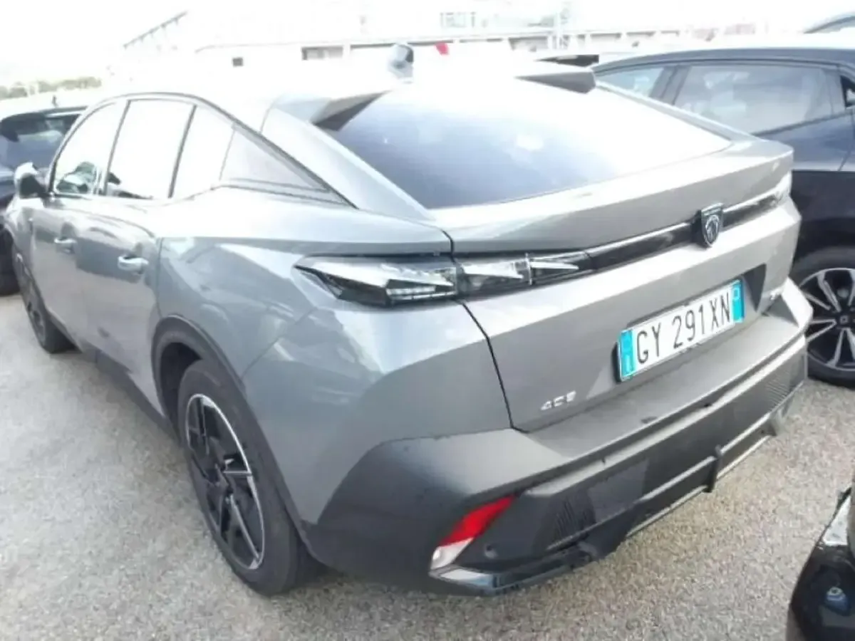 Usata Peugeot 408 GTi 136 CV (100 kW) 2025 Grigio SUV