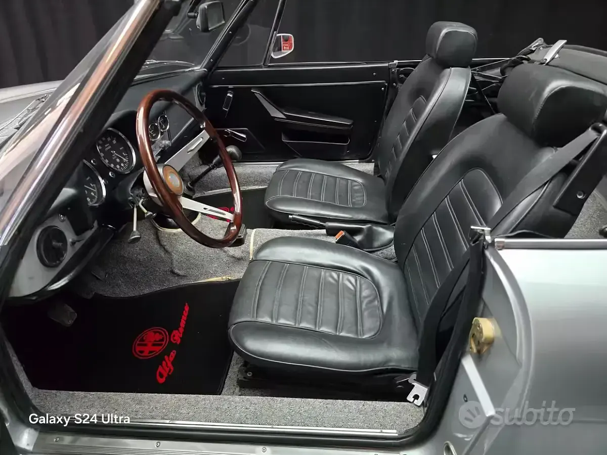 Usata Alfa Romeo GT Junior 104 CV (76 kW) 1970 Grigio Cabrio
