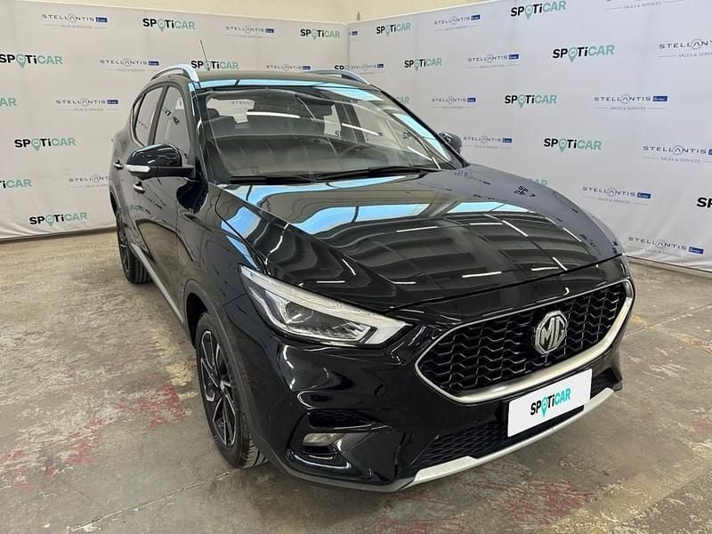 Usata MG ZS Luxury 106 CV (77 kW) 2022 Nero SUV