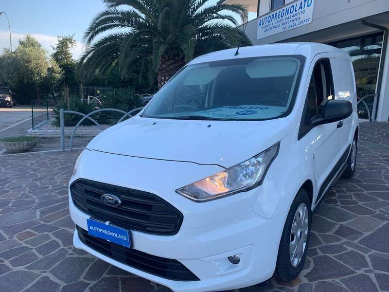 Begagnad Ford Transit 101 HK (74 kW) 2019 Vit Van