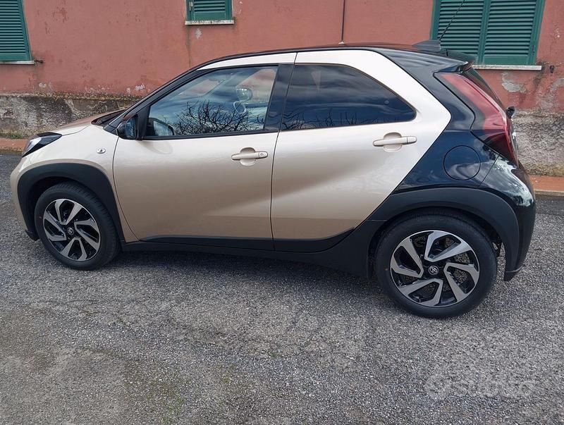 Usata Toyota Aygo X 72 CV (52 kW) 2024 SUV