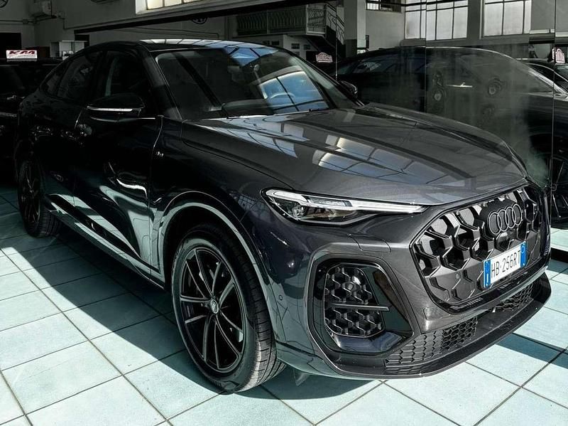 Nuova Audi Q5 Sportback S-Line 204 CV (150 kW) 2026 Grigio SUV