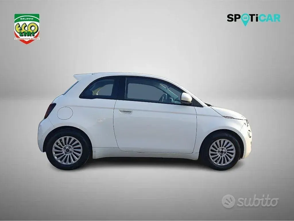 Usata Fiat 500e 86 kW (118 CV) 2023 Bianco Berlina