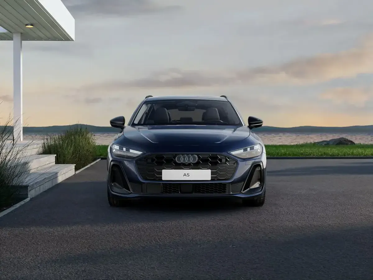Nuova Audi A5 S-Line 204 CV (150 kW) 2026 Blu firmamento metallizzato Station wagon