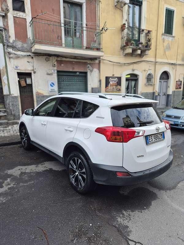 Usata Toyota RAV4 Active 124 CV (91 kW) 2014 SUV