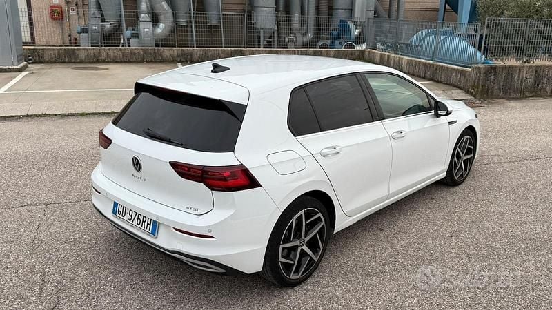 Usata VW Golf VIII 150 CV (110 kW) 2020