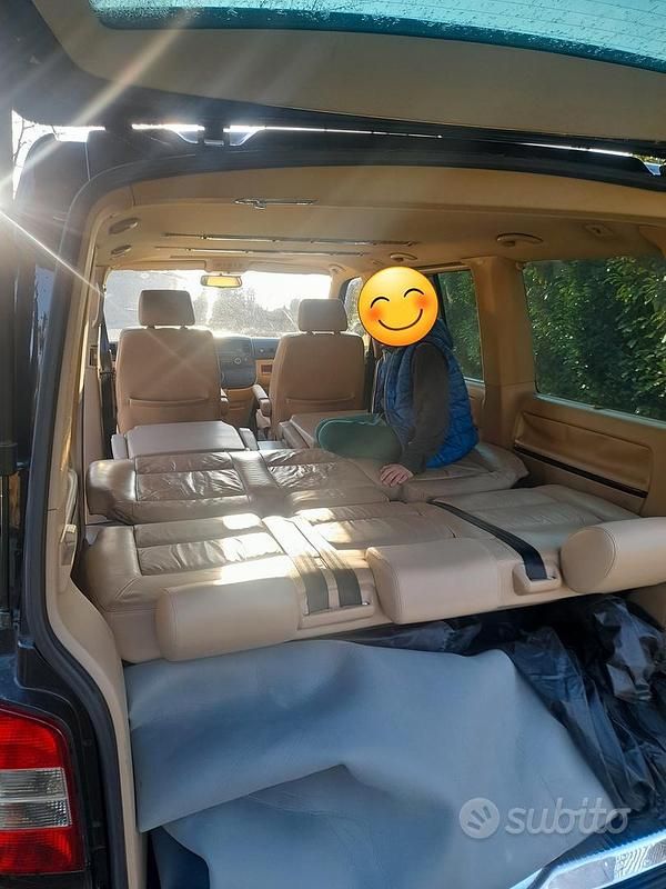 Usata VW Multivan 150 CV (110 kW) 2007 Nero Furgone