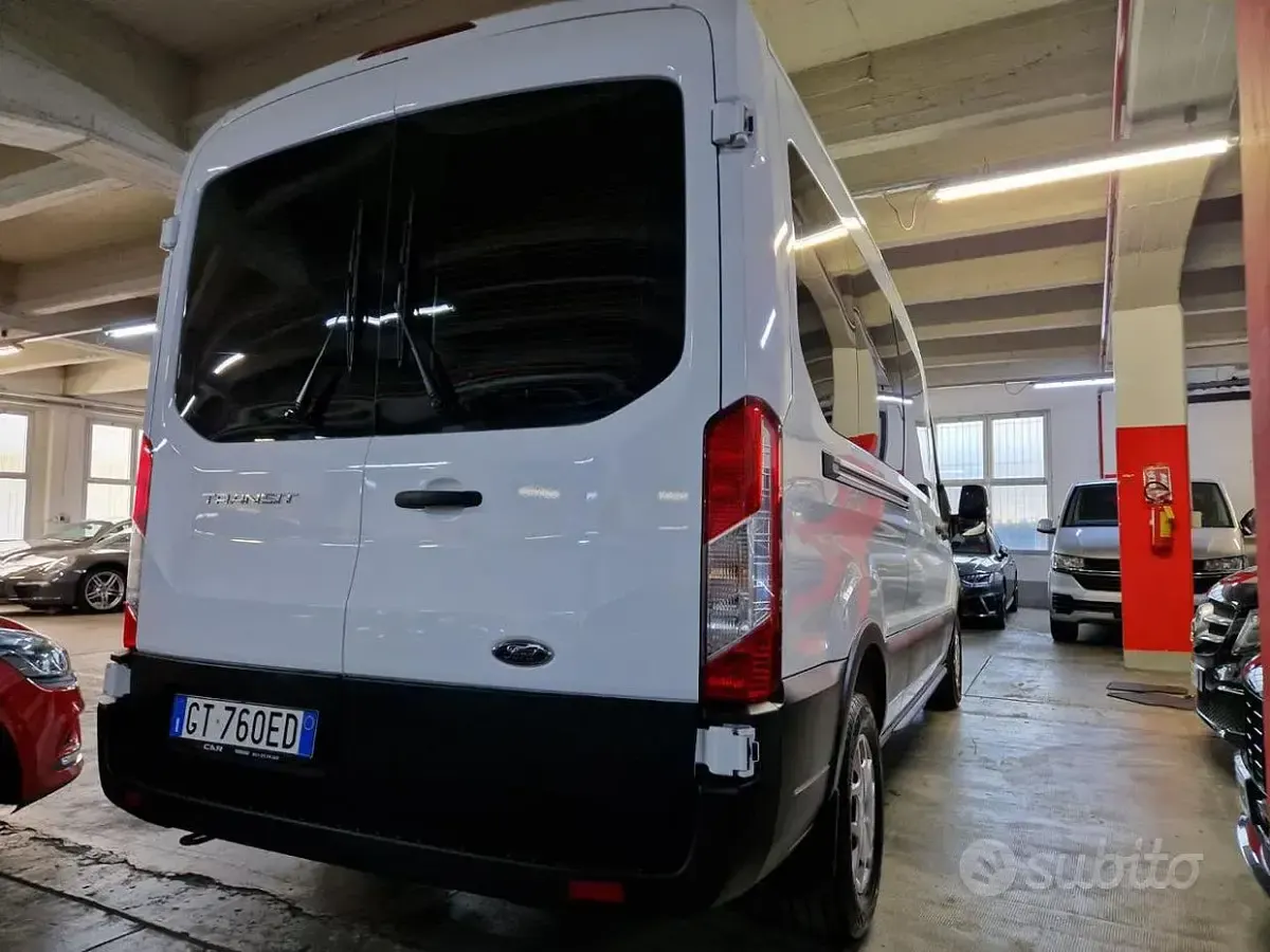 Usata Ford Transit 131 CV (96 kW) 2024 Bianco Monovolume