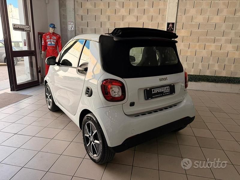 Usado Smart ForTwo Electric Drive Prime 60 kW (82 CV) 2020 Blanco Descapotable