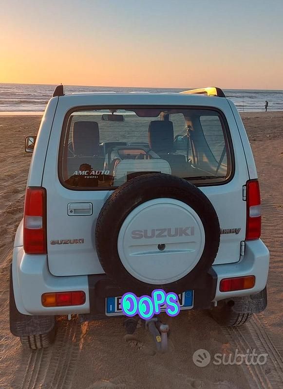 Second-hand Suzuki Jimny 86 CP (63 kW) 2013 SUV