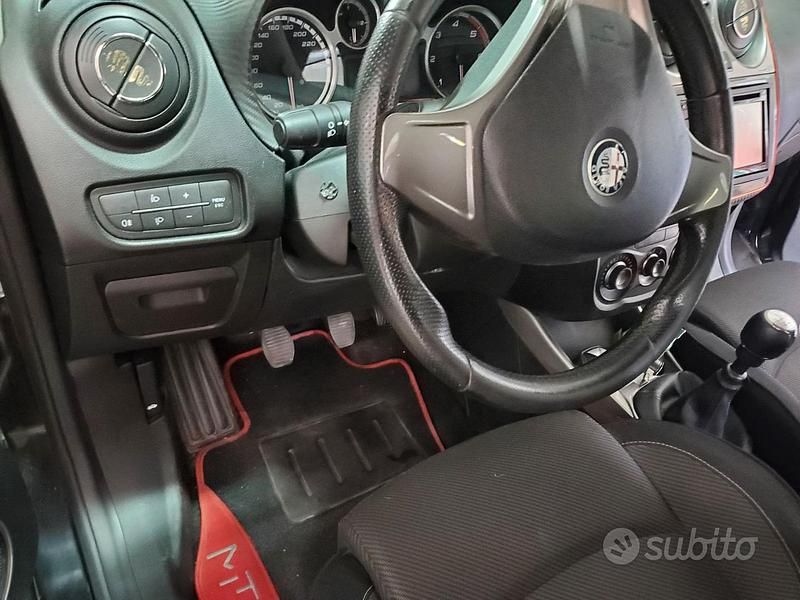 Second-hand Alfa Romeo MiTo 2009 Negru Hatchback