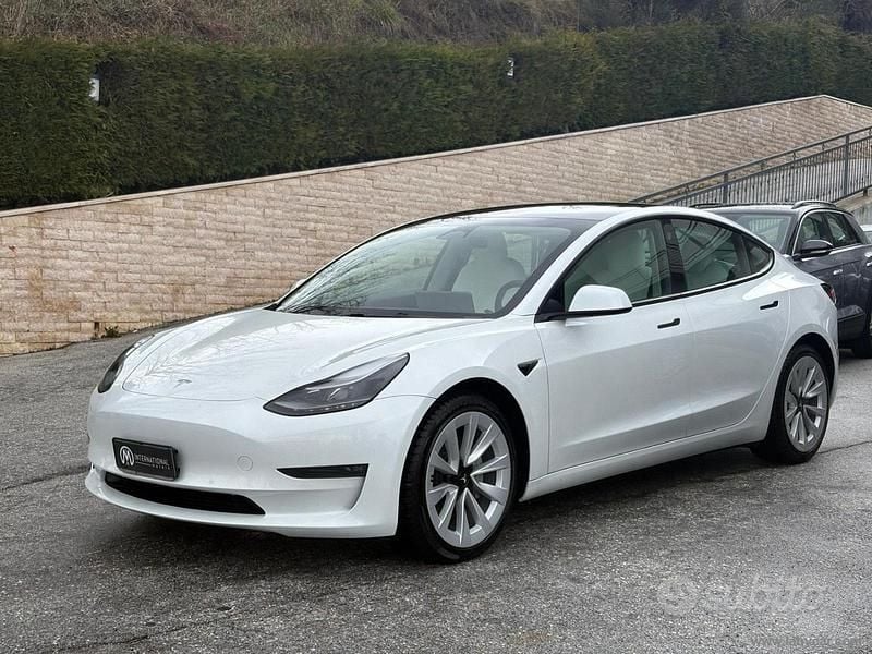 Usata Tesla Model 3 366 kW (498 CV) 2021 Bianco Berlina