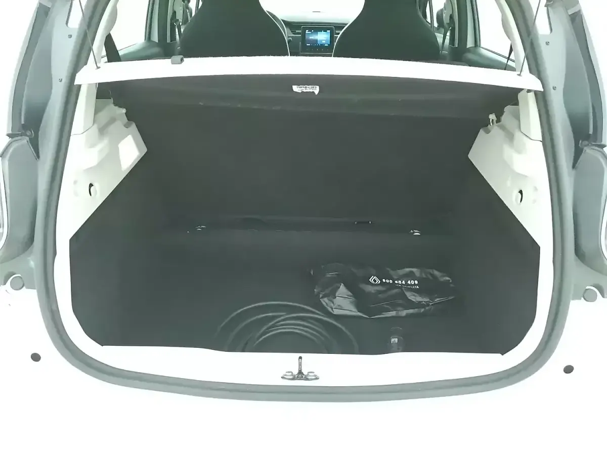 Usata Renault Zoe Zen 50 kW (69 CV) 2022 Biancobianco Utilitaria