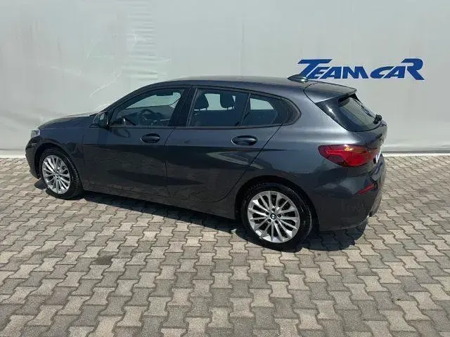 Usata BMW 118 Efficient Dynamics 150 CV (110 kW) 2019 Grigio scuro Utilitaria