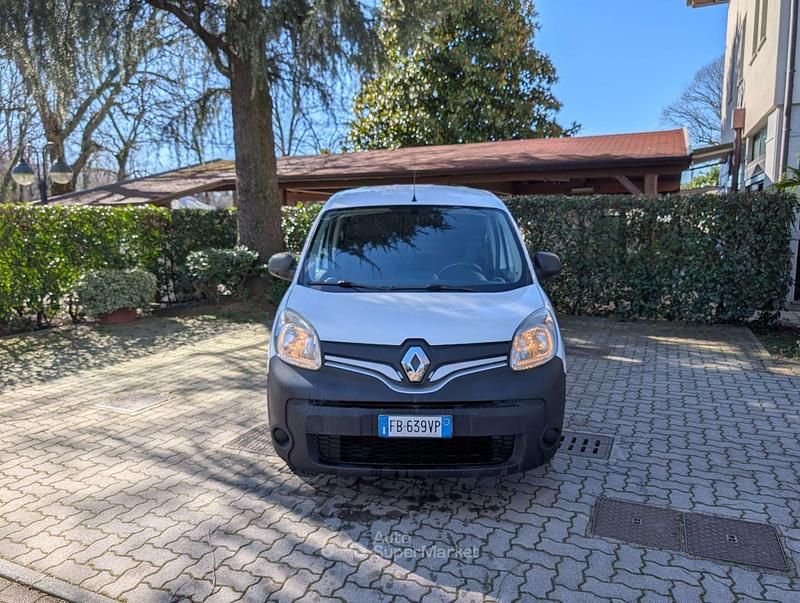 Usata Renault Kangoo 90 CV (66 kW) 2015 Bianco Monovolume