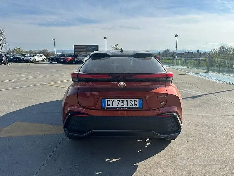 Usata Toyota C-HR Sport 154 CV (113 kW) 2025 Metal oxide & black SUV